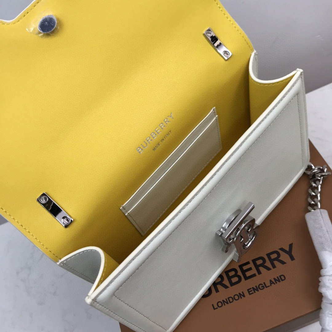 Burberry 80522321 Medium Leather TB Bag White Silvery | burberry 80522321 medium leather tb bag white silvery 0008