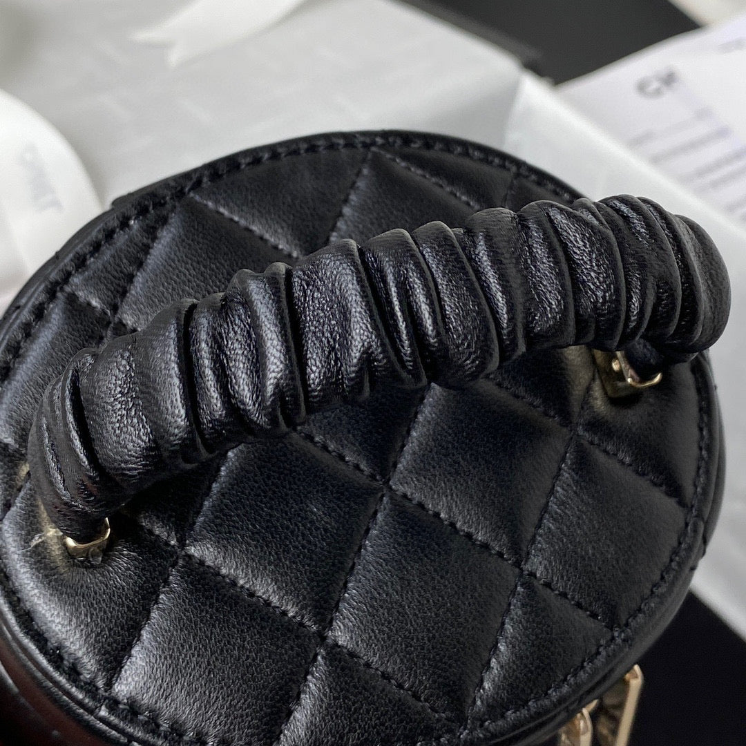 Chanel Vanity Case Lambskin AP2730 Black | chanel ap2730 vanity case lambskin 04