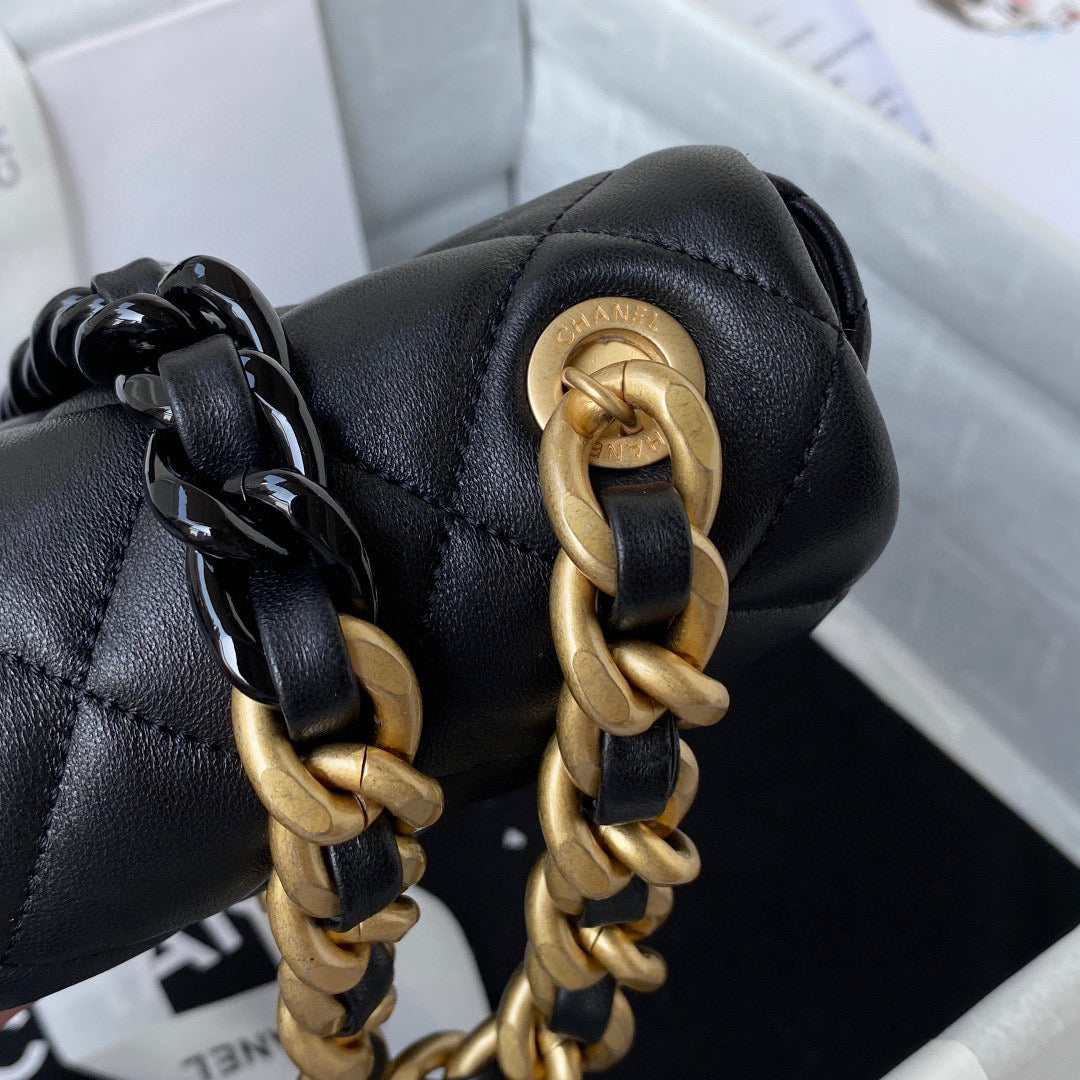 Chanel Mini Flap Bag Lambskin Gold-Tone Metal AS3205 Black | chanel as3205 mini flap bag lambskin gold tone metal black 04