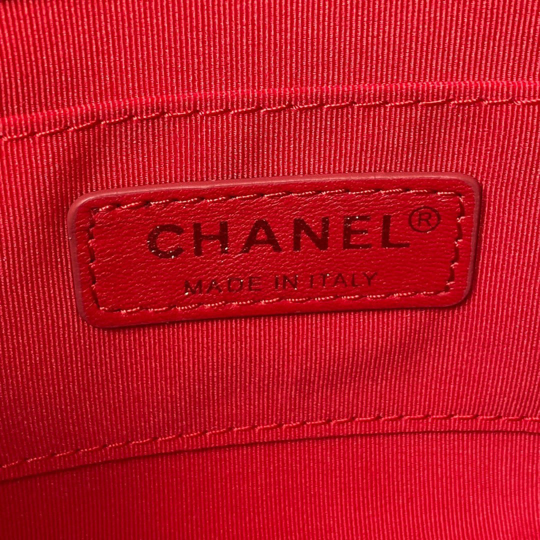 Chanel Mini Flap Bag Lambskin Gold-Tone Metal AS3205 Red | chanel as3205 mini flap bag lambskin gold tone metal red 08