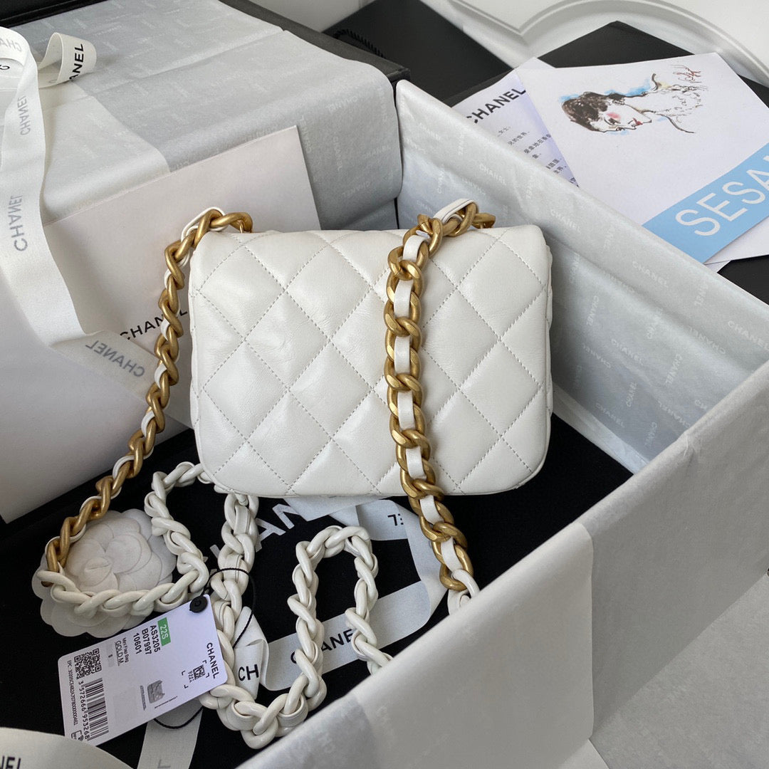 Chanel Mini Flap Bag Lambskin Gold-Tone Metal AS3205 White | chanel as3205 mini flap bag lambskin gold tone metal white 02