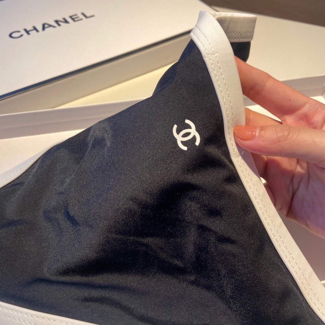 Chanel Women's Bikini Swimsuit Suit P72630 | chanel womens bikini swimsuit suit 070