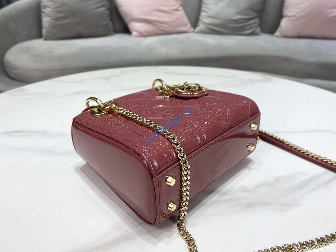 dior mini lady dior bag m0505 hibiscus powder patent cannage calfskin 5 Dior Mini Lady Dior Bag M0505 Hibiscus Powder Patent Cannage Calfskin | dior m0505 mini lady dior bag patent cannage calfskin 062