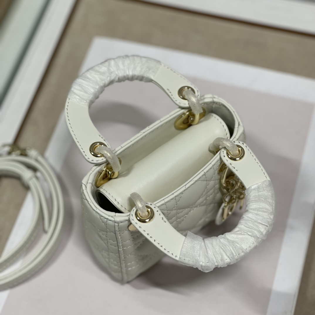 Dior S0856 MICRO LADY Dior Bag White Cannage Lambskin | dior s0856 micro lady dior bag white cannage lambskin 007