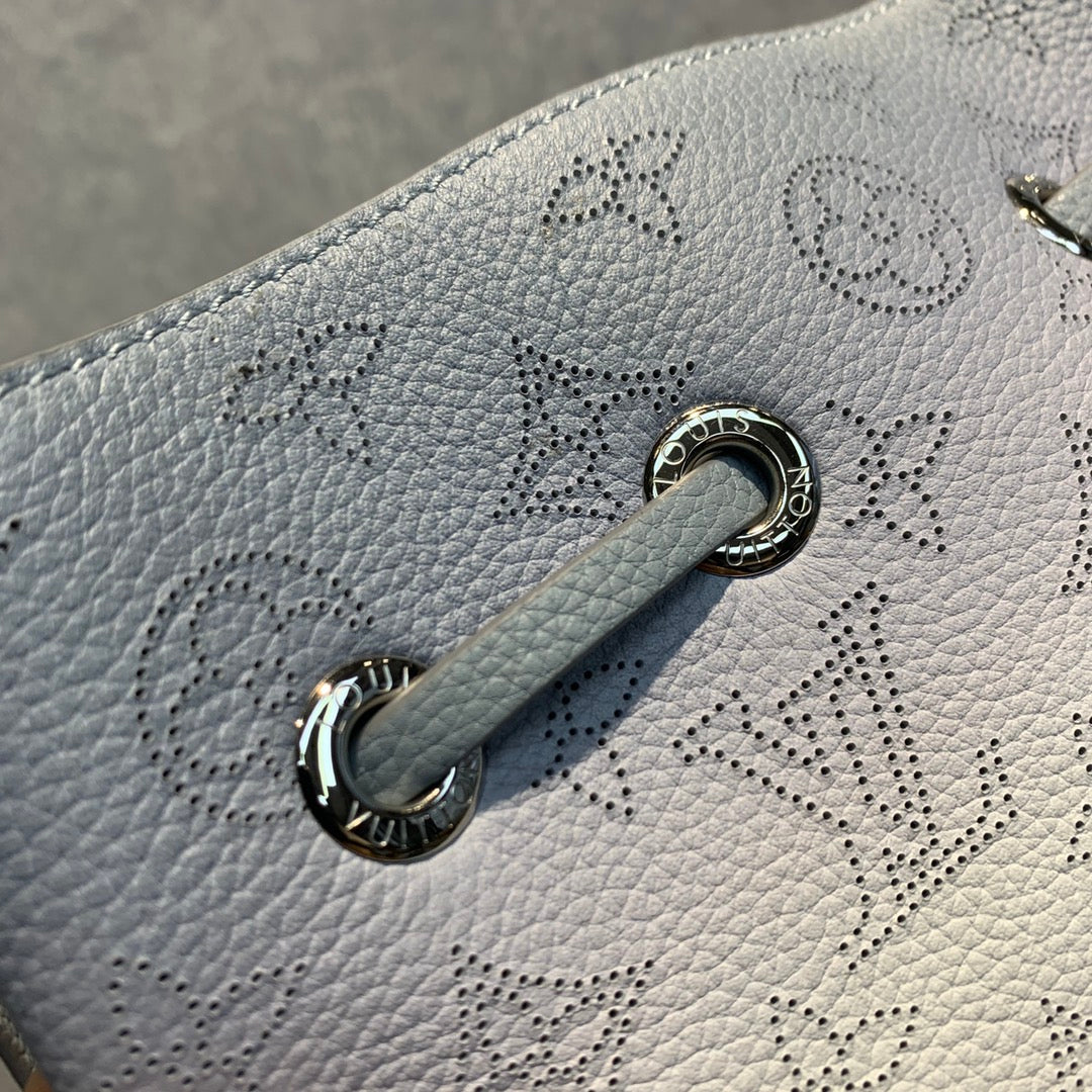 Louis Vuitton LV M20507 Bella Mahina Blue | louis vuitton lv m20507 bella mahina blue 004