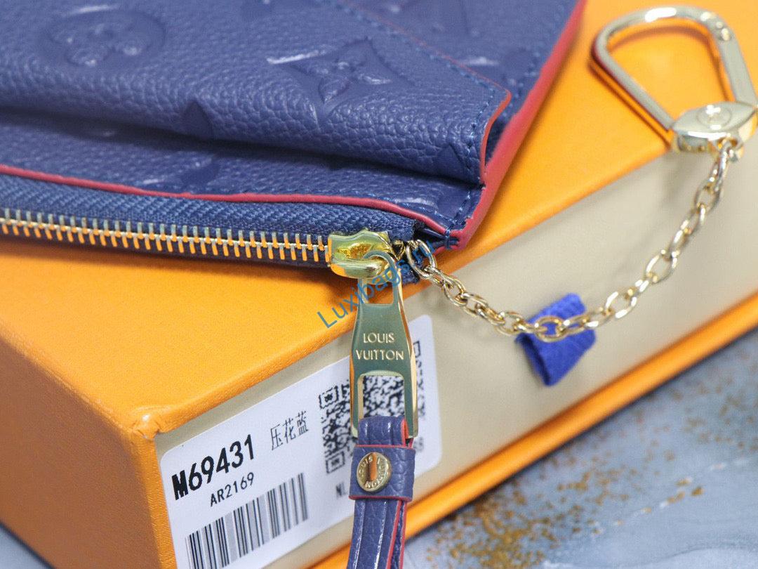 Louis Vuitton LV M69420 Card Holder Recto Verso Monogram Navy Blue | louis vuitton lv m69420 card holder recto verso monogram navy blue 05