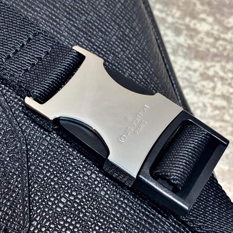 LV M30245 Louis Vuitton Outdoor Bumbag Black | lv m30245 louis vuitton outdoor bumbag black 008
