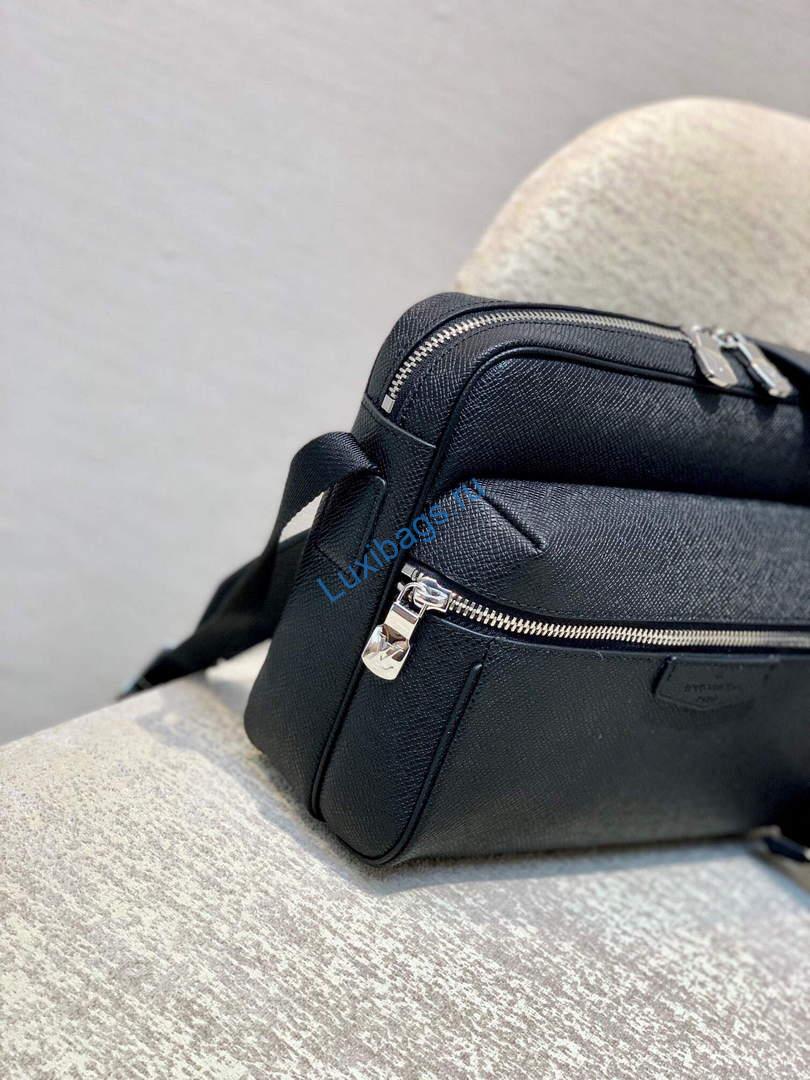 LV M33435 Louis Vuitton Outdoor Messenger PM Bag Black | lv m33435 louis vuitton outdoor messenger pm bag black 003