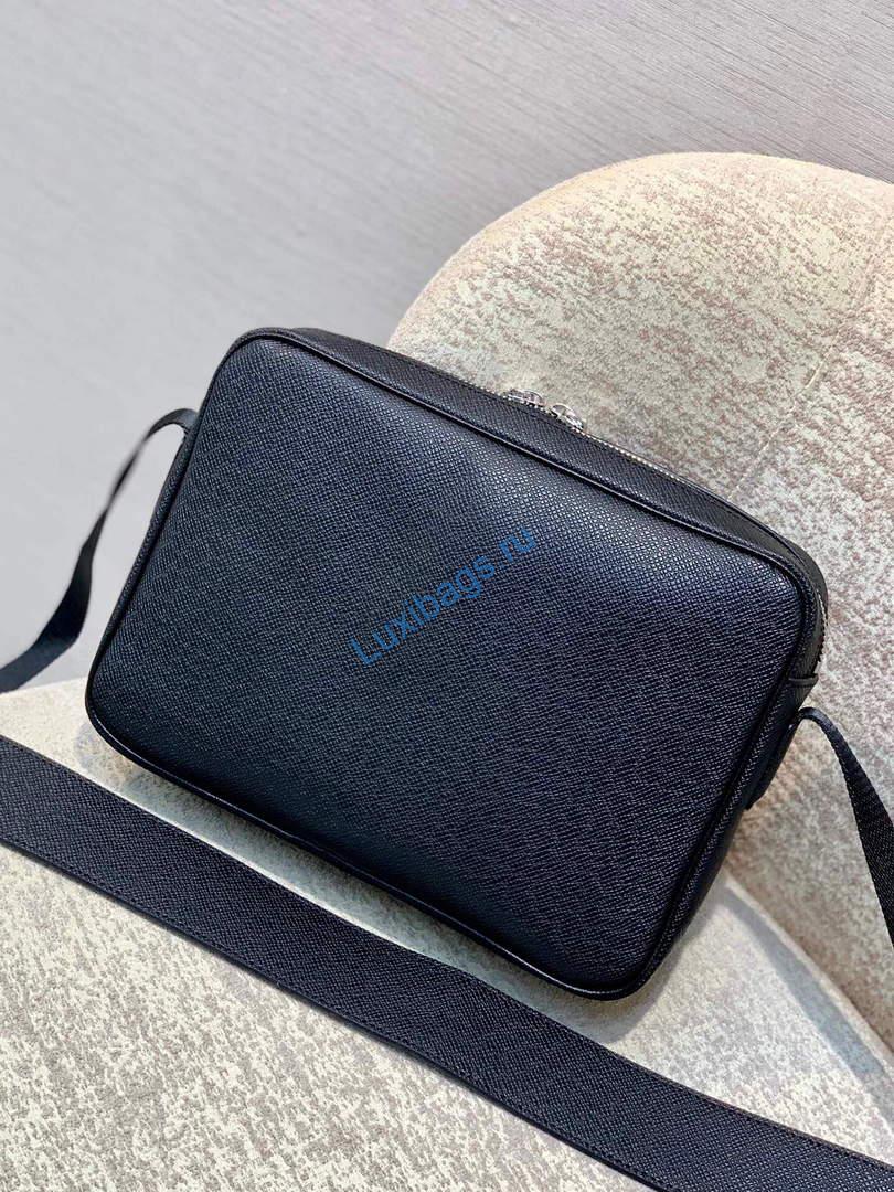 LV M33435 Louis Vuitton Outdoor Messenger PM Bag Black | lv m33435 louis vuitton outdoor messenger pm bag black 005