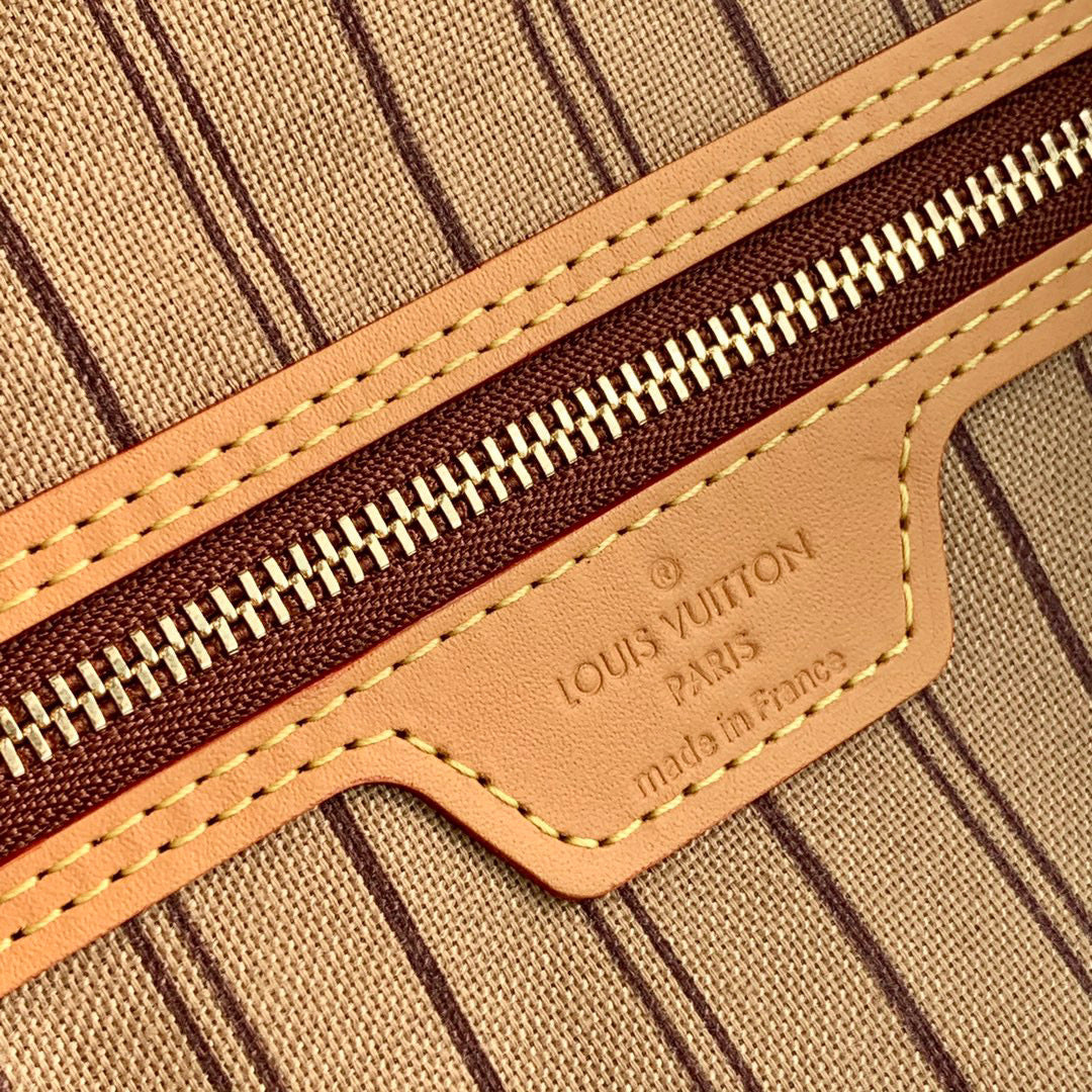LV M50155 LouisVuitton Delightful PM Monogram Canvas | lv m50155 louisvuitton delightful pm monogram canvas 07