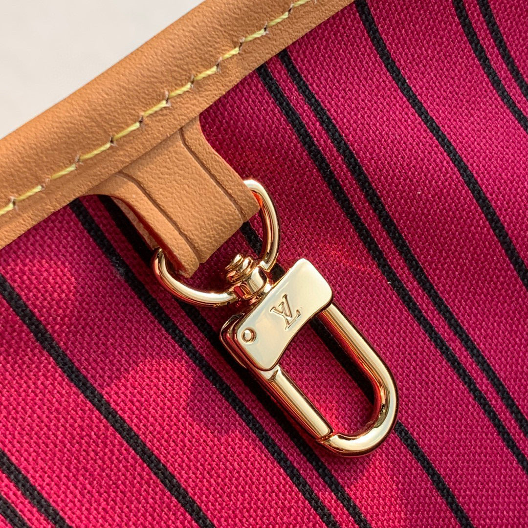LV M50157 LouisVuitton Delightful MM Monogram Plum | lv m50157 louisvuitton delightful mm monogram plum 06