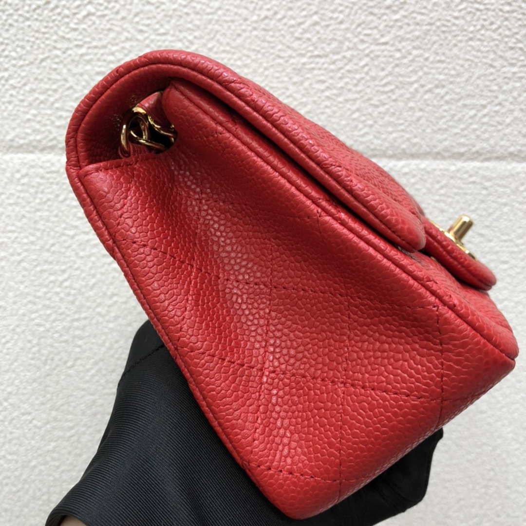 Chanel A35200 Mini Flap Bag 17cm Grained Calfskin Red Gold | chanel a35200 mini flap bag 17cm grained calfskin red 004