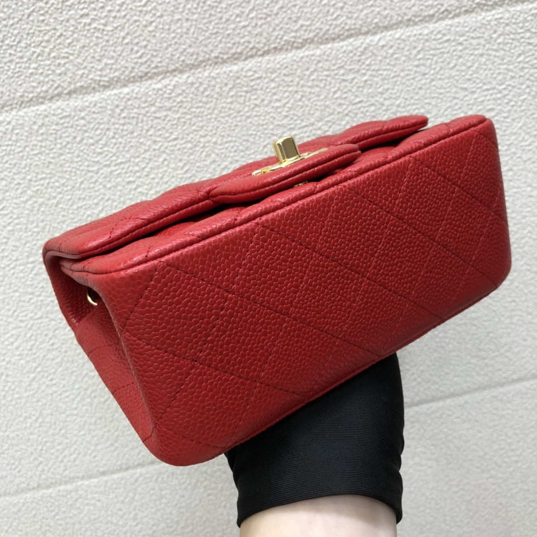 Chanel A35200 Mini Flap Bag 17cm Grained Calfskin Red Gold | chanel a35200 mini flap bag 17cm grained calfskin red 005