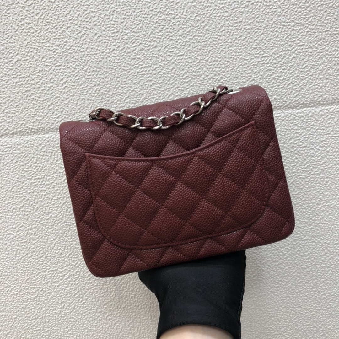Chanel A35200 Mini Flap Bag 17cm Grained Calfskin Wine Red Silver | chanel a35200 mini flap bag 17cm grained calfskin wine red gold 002