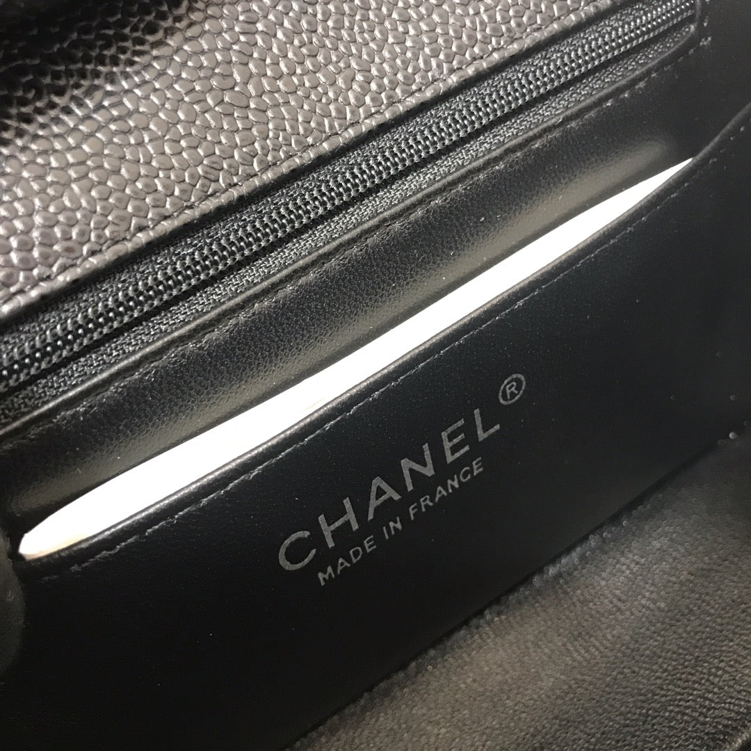 Chanel A69900 Mini Flap Bag Grained Calfskin Black Silver | chanel a69900 mini flap bag grained calfskin black 009
