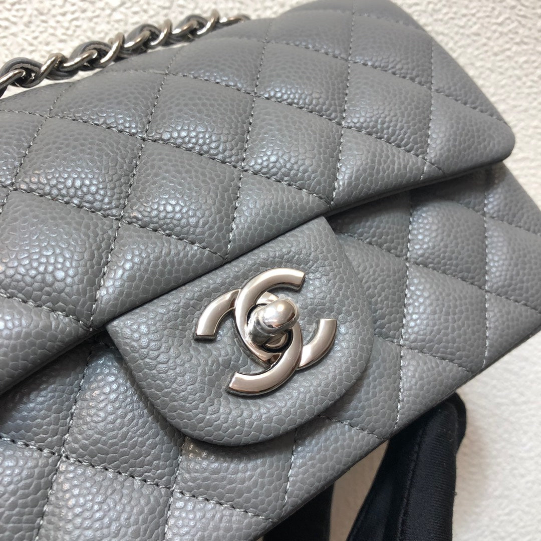 Chanel A69900 Mini Flap Bag Grained Calfskin Gray Silver | chanel a69900 mini flap bag grained calfskin gray 012