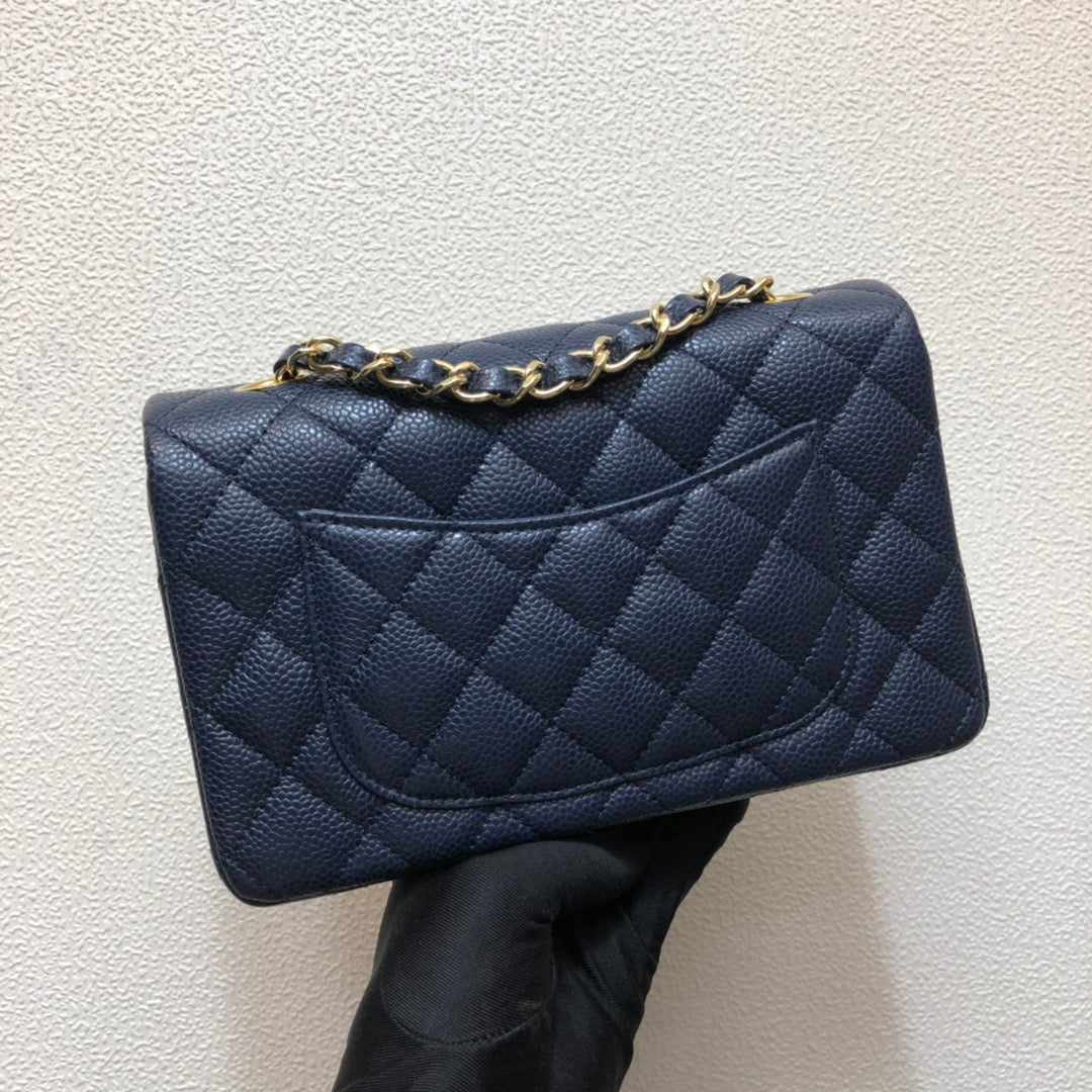 Chanel A69900 Mini Flap Bag Grained Calfskin Navy Blue Gold | chanel a69900 mini flap bag grained calfskin navy blue 003