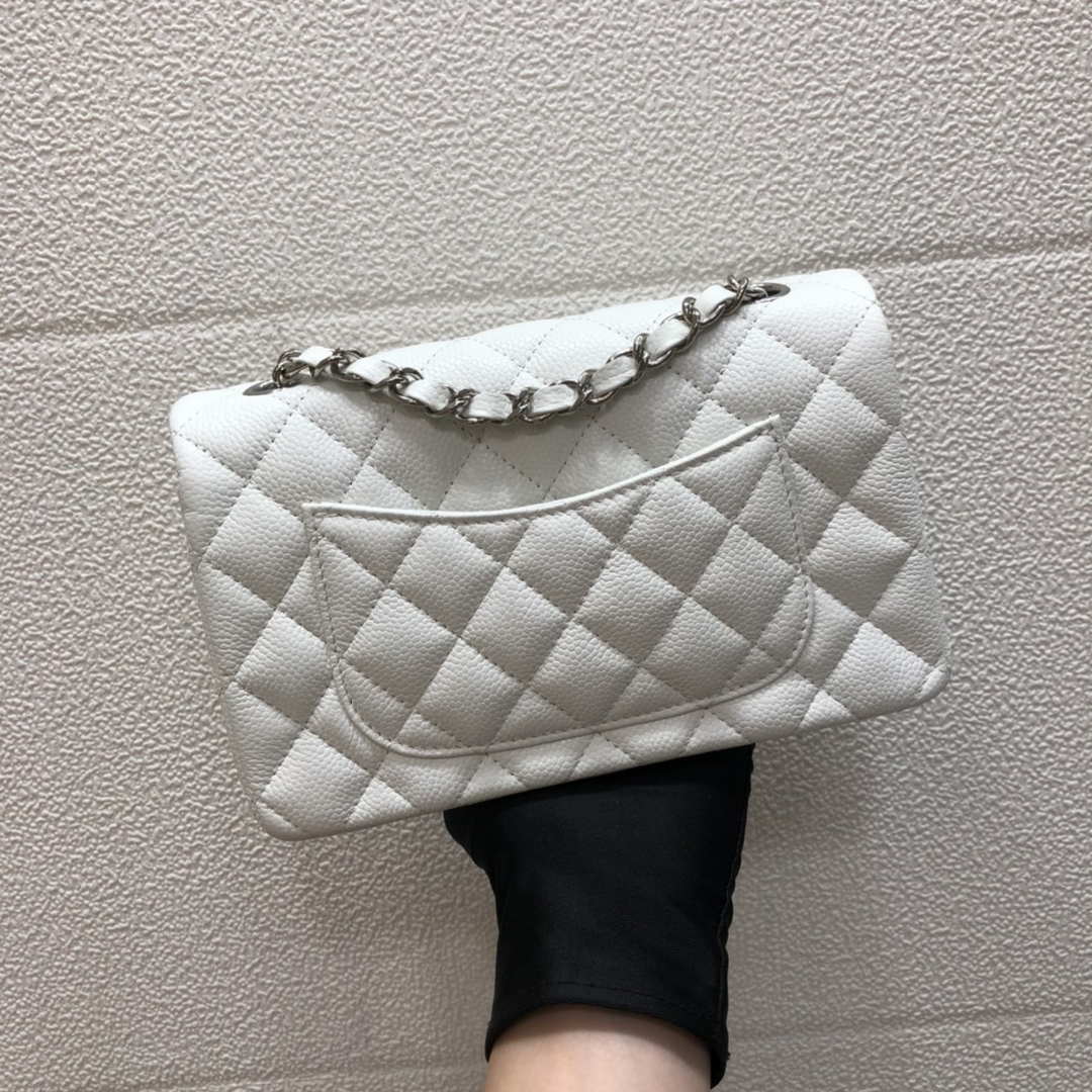 Chanel A69900 Mini Flap Bag Grained Calfskin White Silver | chanel a69900 mini flap bag grained calfskin white 011