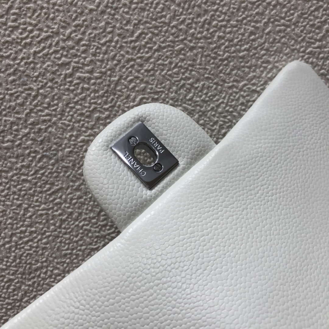 Chanel A69900 Mini Flap Bag Grained Calfskin White Silver | chanel a69900 mini flap bag grained calfskin white 017