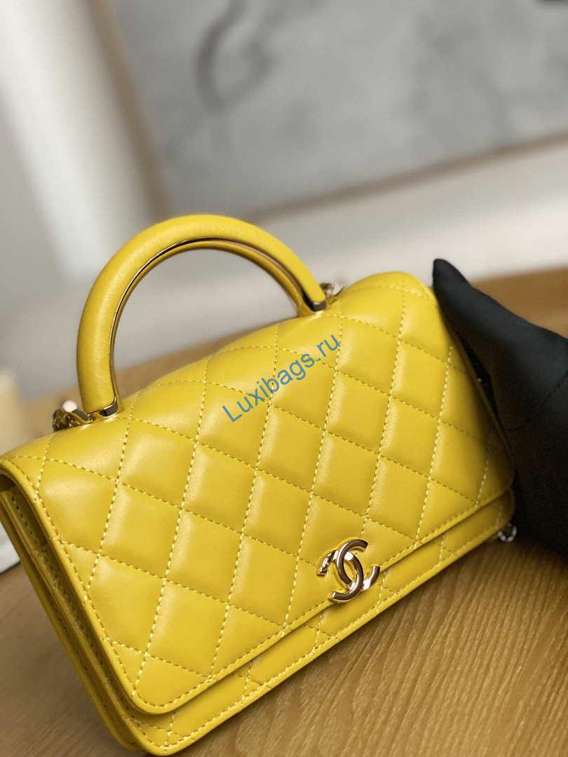 Chanel A81207 WOC 19 Chain Wallet Bag Lambskin Yellow Gold | chanel a81207 woc 19 chain wallet bag lambskin yellow gold 003