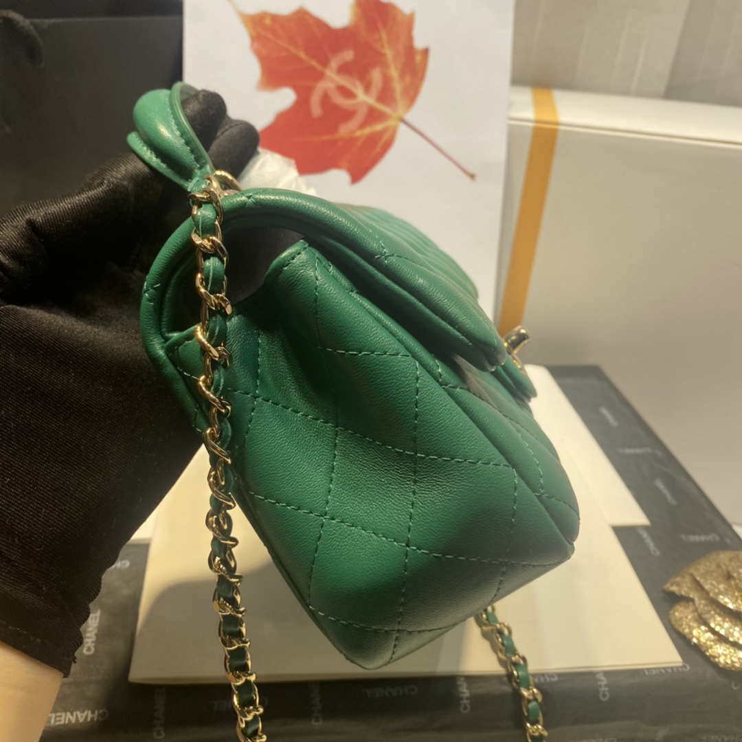 Chanel AS2431 Mini Flap Lambskin Bag with top Handle Green Bright gold | chanel as2431 mini flap lambskin bag with top handle green bright gold 003