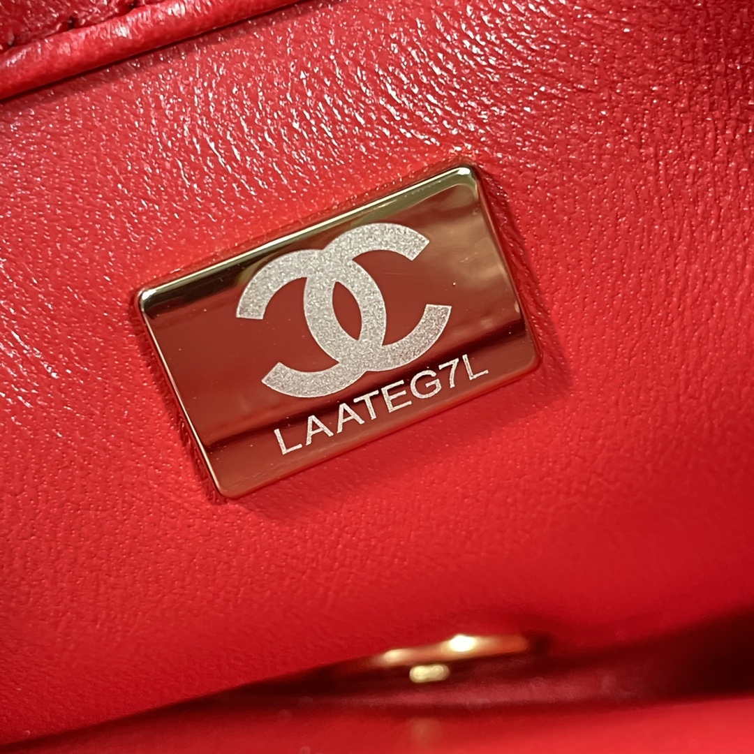 Chanel AS3366 Flap Bag 20cm Lambskin Red | chanel as3366 mini flap bag 20cm lambskin 027