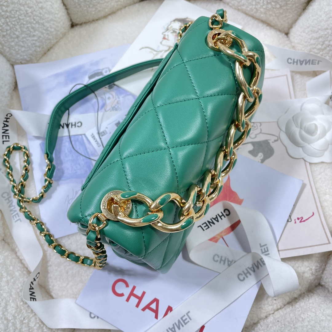 Chanel AS3366 Flap Bag 20cm Lambskin Green | chanel as3366 mini flap bag 20cm lambskin 031