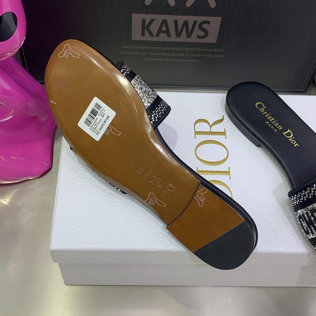 Dior Women's Shoes Dway Slide Diamond Embroidered KCQ166ERC Black | dior womens shoes dway slide embroidered kcq166erc 080