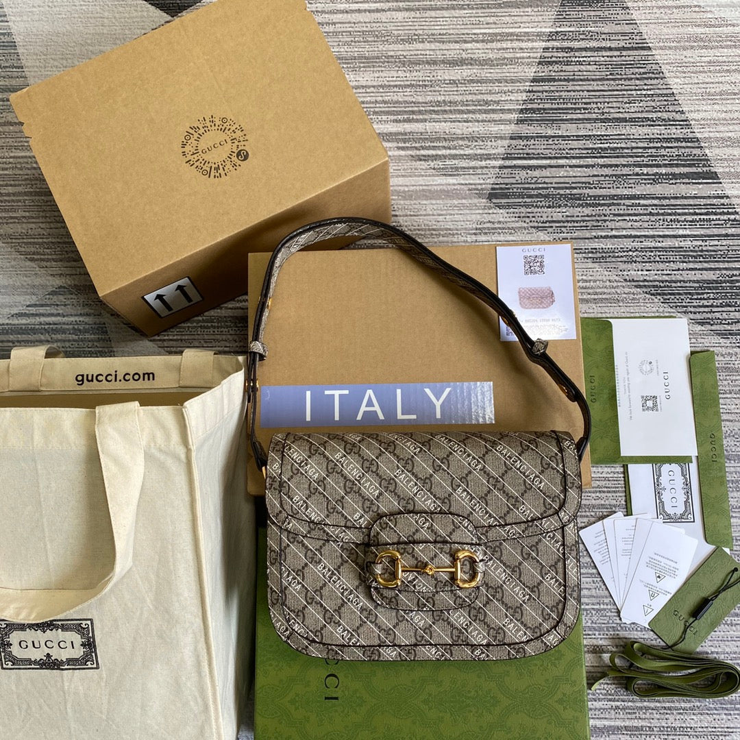 Gucci Horsebit 1955 shoulder bag 602204 Beige | gucci 602204 horsebit 1955 shoulder bag beige 01