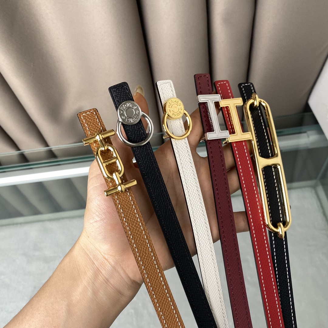 Hermes Women's Leather Focus belt buckle & Reversible leather strap 13 mm H991002 White | hermes womens leather focus belt buckle reversible leather strap 13 mm h991001 002 b68d35ac 9a39 492b b397 aeb695cde1d2