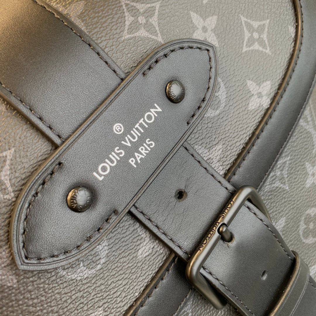 LV M45914 Louis Vuitton Saumur Tote Monogram eclipse | lv m45914 louis vuitton saumur tote monogram eclipse 005
