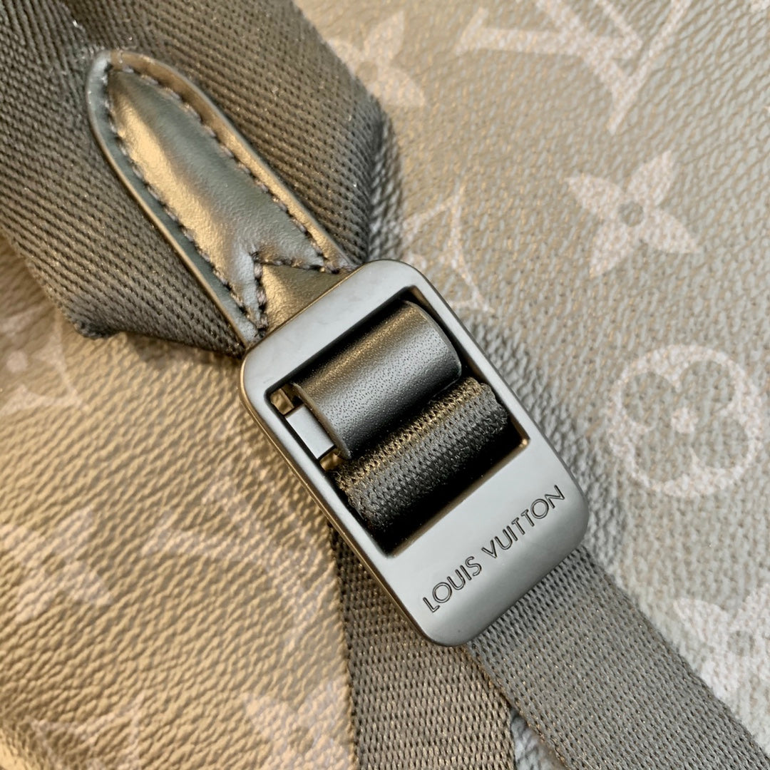 LV M45914 Louis Vuitton Saumur Tote Monogram eclipse | lv m45914 louis vuitton saumur tote monogram eclipse 008