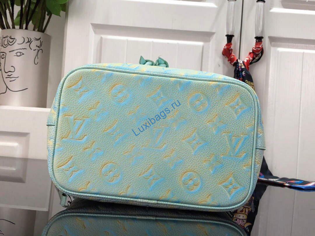 LV M46173 Louis Vuitton NÉONOÉ BB Bucket Bag Vert d'eau Green | lv m46173 louis vuitton neonoe bb bucket bag vert deau green 008