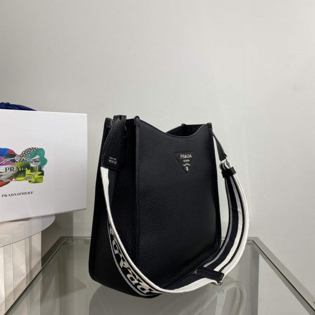 Prada Leather hobo bag 1BC073 In Black | prada 1bc073 leather hobo bag in black 3