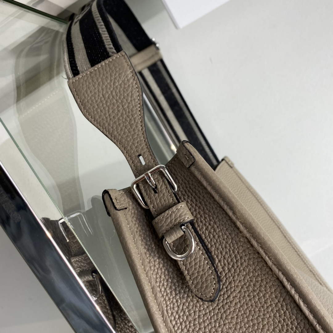Prada Leather hobo bag 1BC073 Clay Gray | prada 1bc073 leather hobo bag in clay gray 6