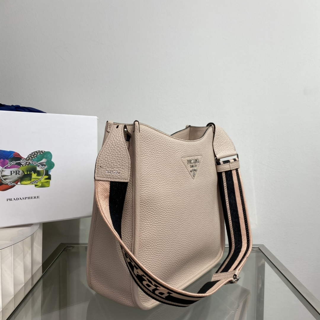 Prada Leather hobo bag 1BC073 In Pink | prada 1bc073 leather hobo bag in pink 3