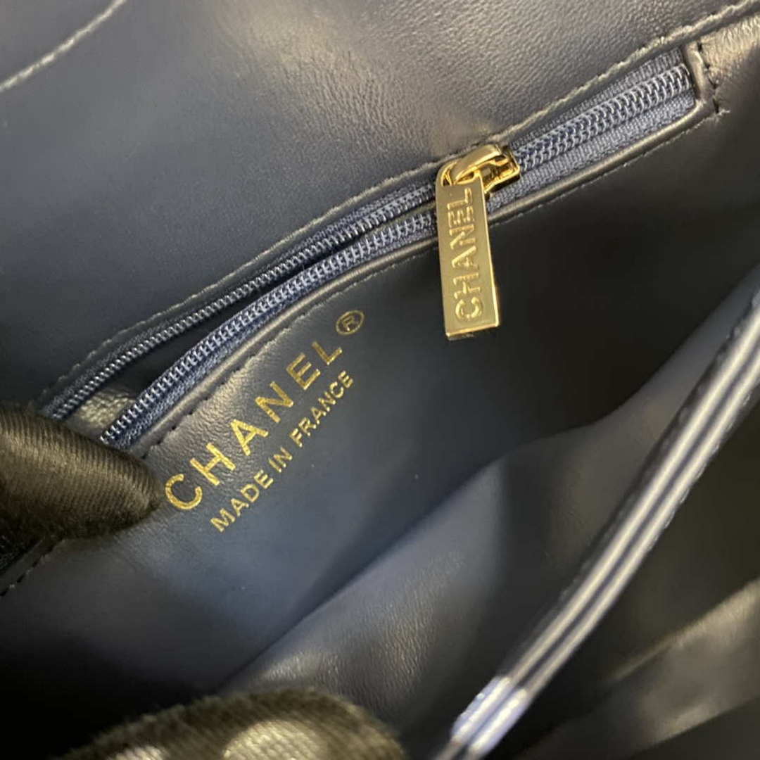 Chanel A92236 Flap Bag With Top Handle Lambskin & Gold-Tone Metal Navy Blue | chanel a92236 flap bag with top handle lambskin gold tone metal black 045
