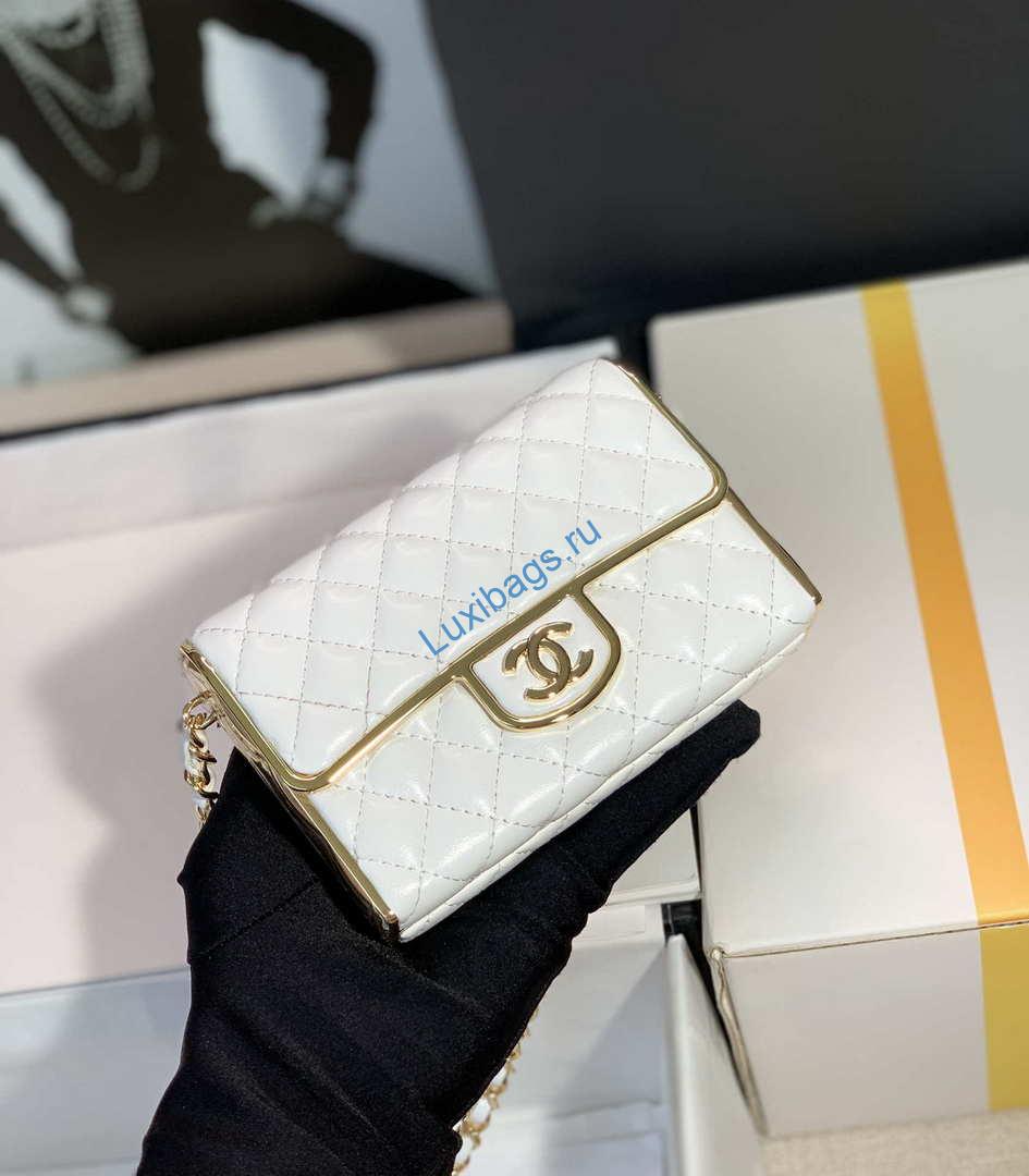 Chanel AS3308 Small Evening Bag 22A Limited Edition White Lambskin Gold | chanel as3308 small evening bag 22a limited edition white lambskin gold 003