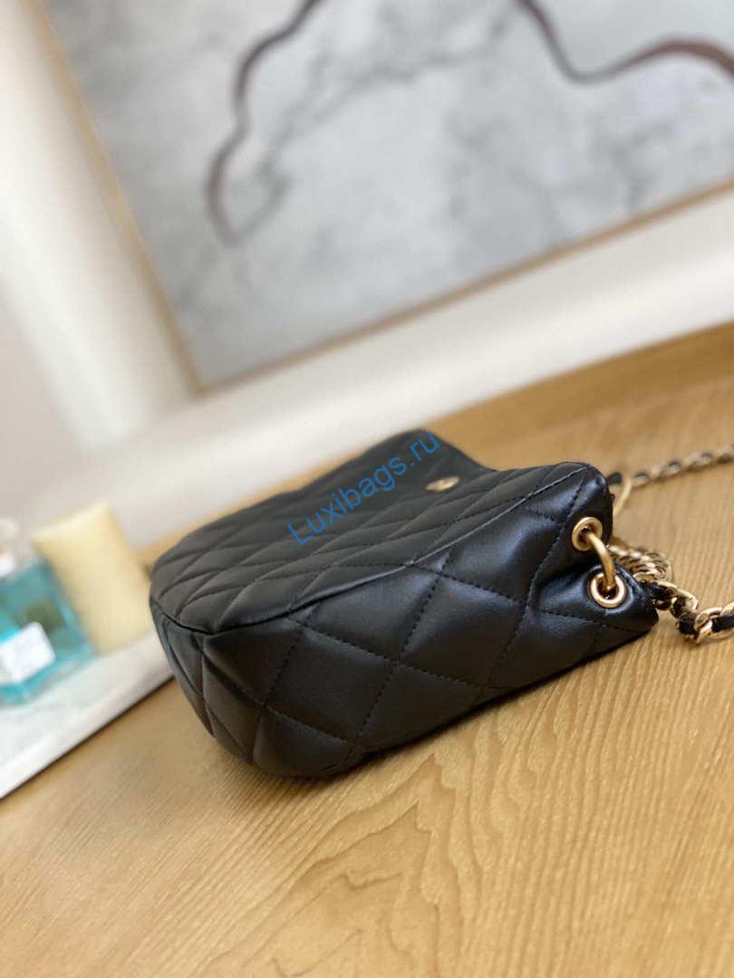 Chanel AS3476 HOBO Handbag Lambskin & Gold-Tone Metal Black | chanel as3476 hobo handbag lambskin gold tone metal 005