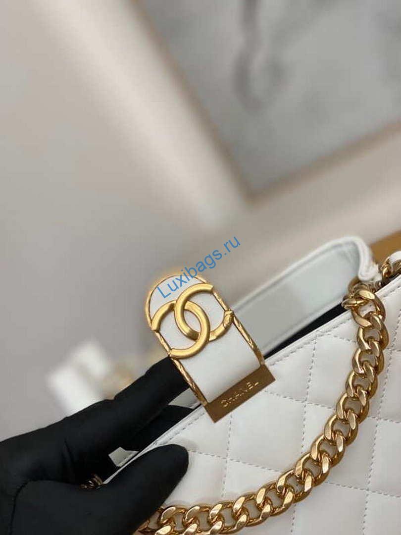 Chanel AS3476 HOBO Handbag Lambskin & Gold-Tone Metal White | chanel as3476 hobo handbag lambskin gold tone metal 031