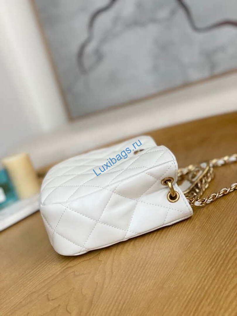 Chanel AS3476 HOBO Handbag Lambskin & Gold-Tone Metal White | chanel as3476 hobo handbag lambskin gold tone metal 033