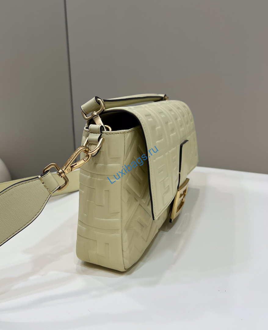 Fendi 8BR771 Baguette Large Light Yellow leather bag | fendi 8br771 baguette light green black nappa leather bag 003