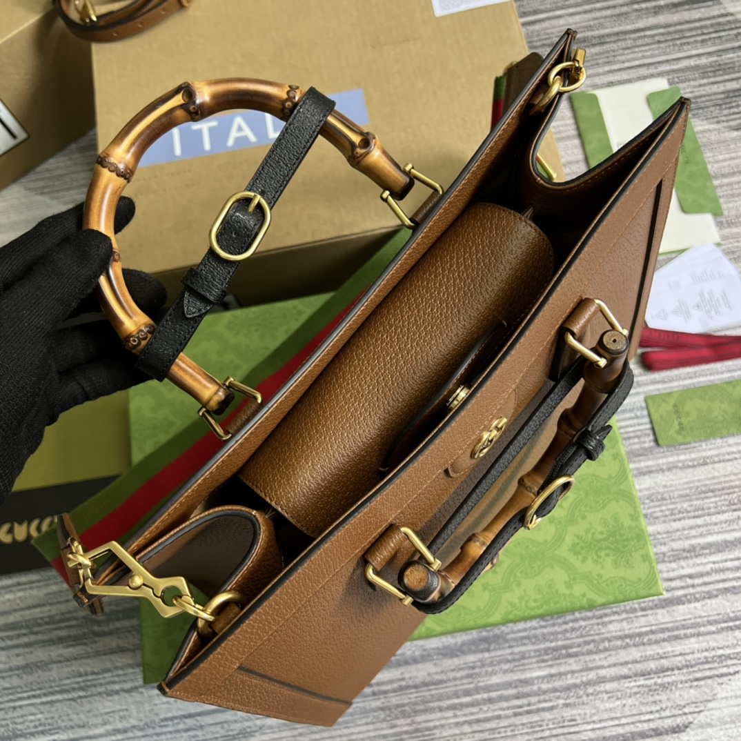 Gucci 678842 Diana medium tote bag Brown | gucci 678842 diana medium tote bag brown 007