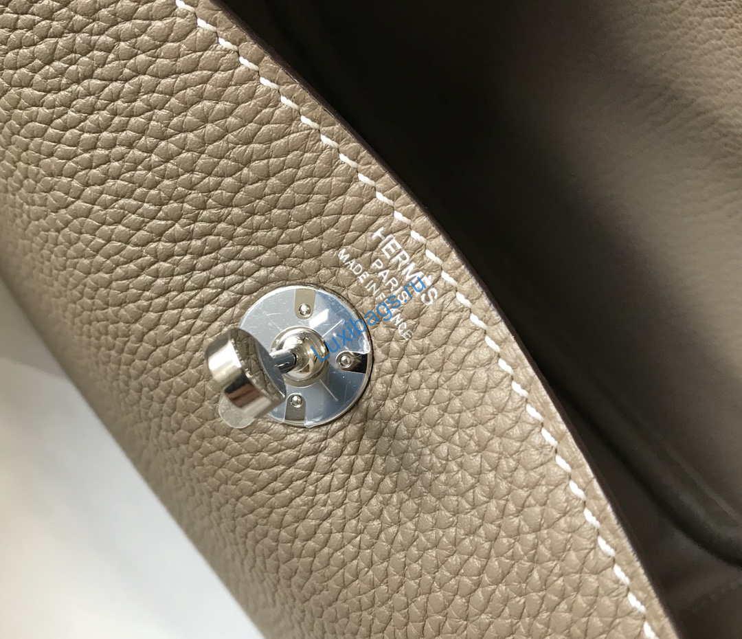 Hermes H079086 Lindy Mini Bag 19cm H231926 | hermes h079086 lindy mini bag 19cm h231915 095