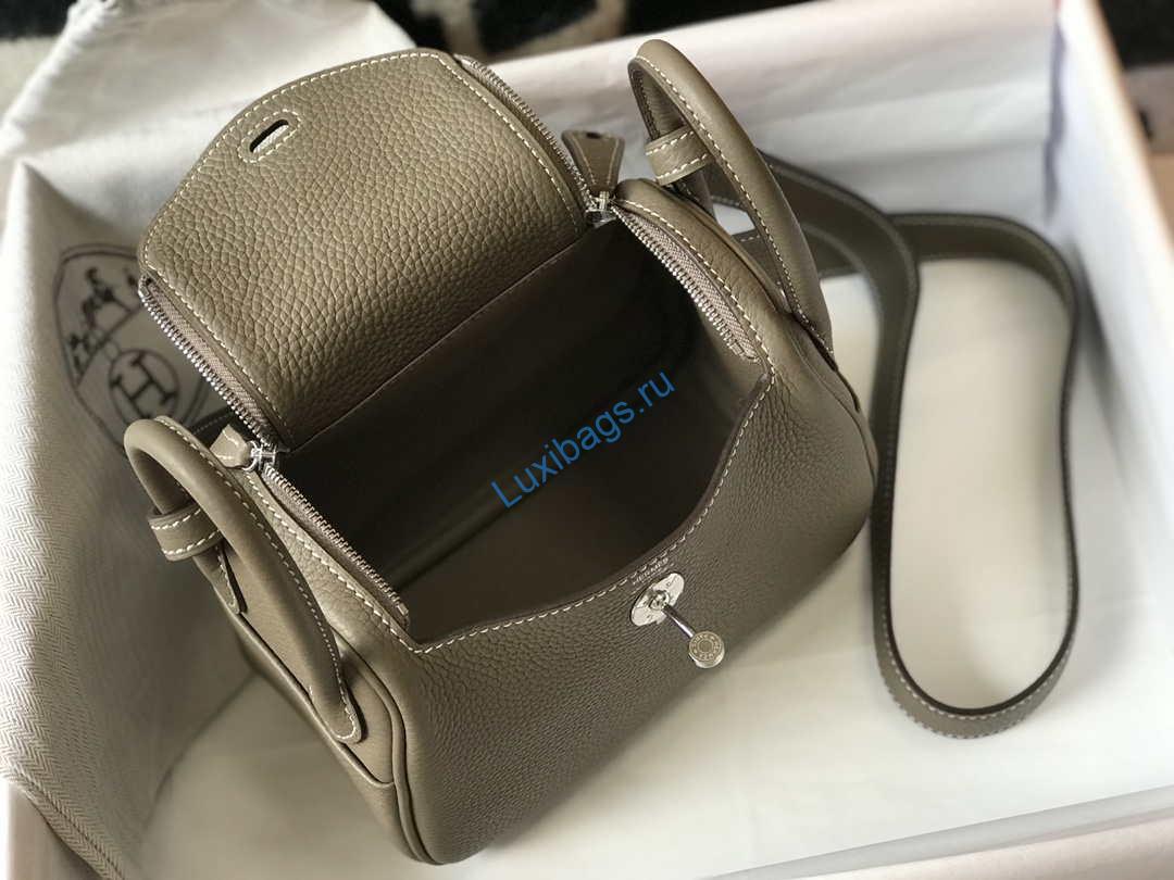Hermes H079086 Lindy Mini Bag 19cm H231926 | hermes h079086 lindy mini bag 19cm h231915 098
