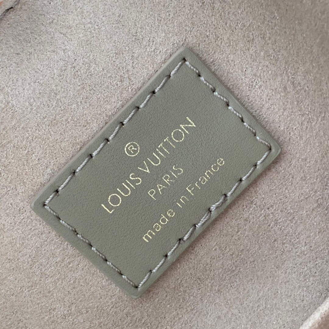 LV M57729 Louis Vuitton On My Side PM Tote Bag Beige | lv m57729 louis vuitton on my side pm tote bag beige 010