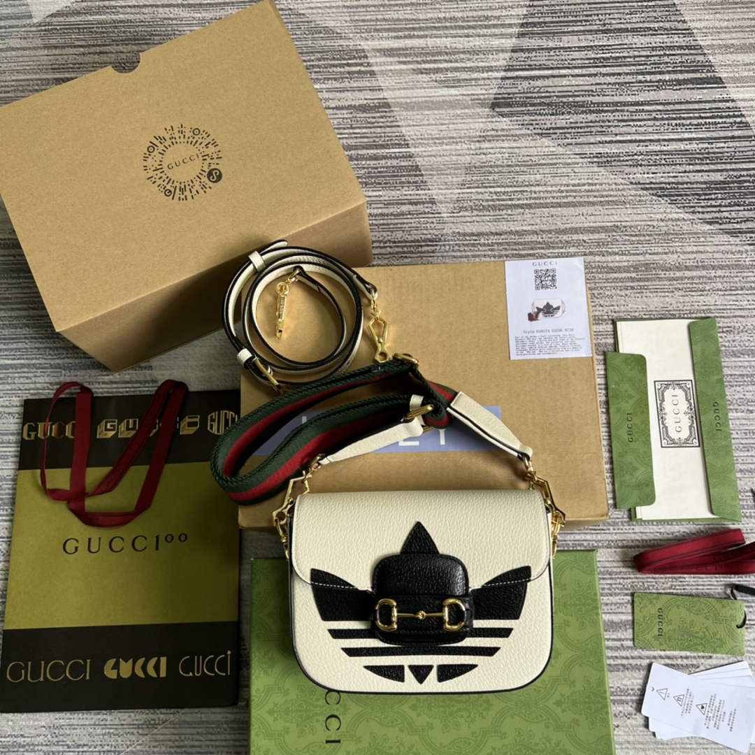 Adidas x Gucci 658574 Horsebit 1955 mini bag white and black leather | adidas x gucci 658574 horsebit 1955 mini bag 19