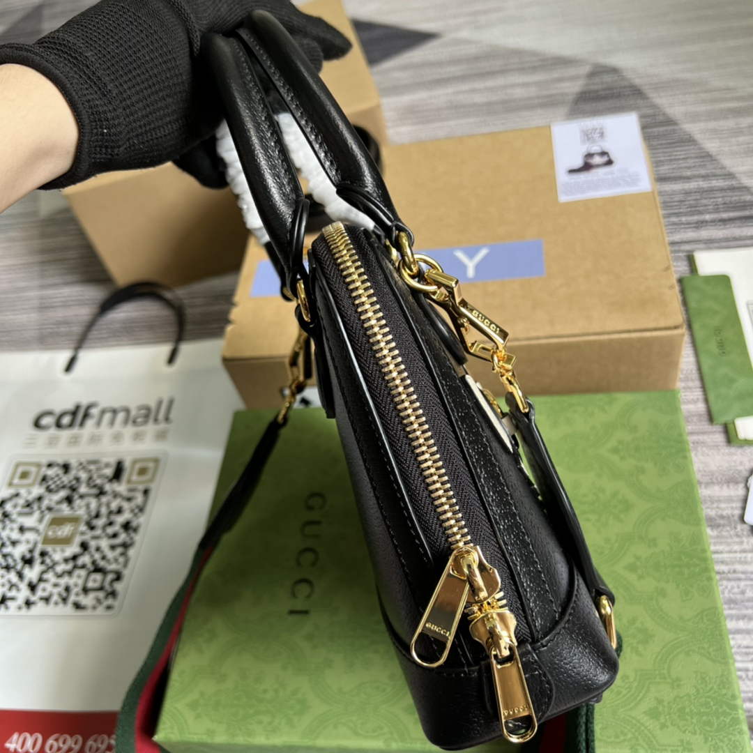 Adidas x Gucci 677212 Horsebit 1955 mini bag Black and white leather | adidas x gucci 677212 horsebit 1955 mini bag 03