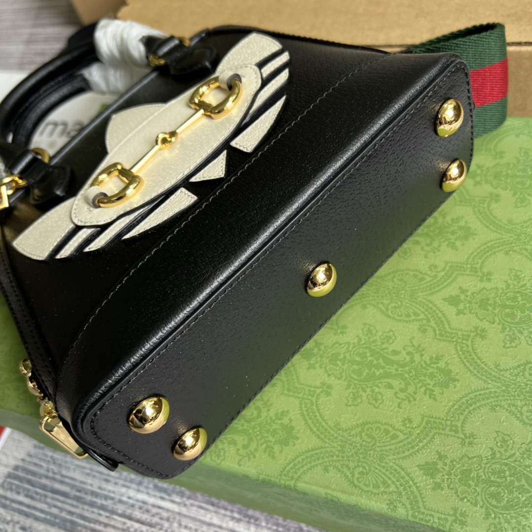 Adidas x Gucci 677212 Horsebit 1955 mini bag Black and white leather | adidas x gucci 677212 horsebit 1955 mini bag 08