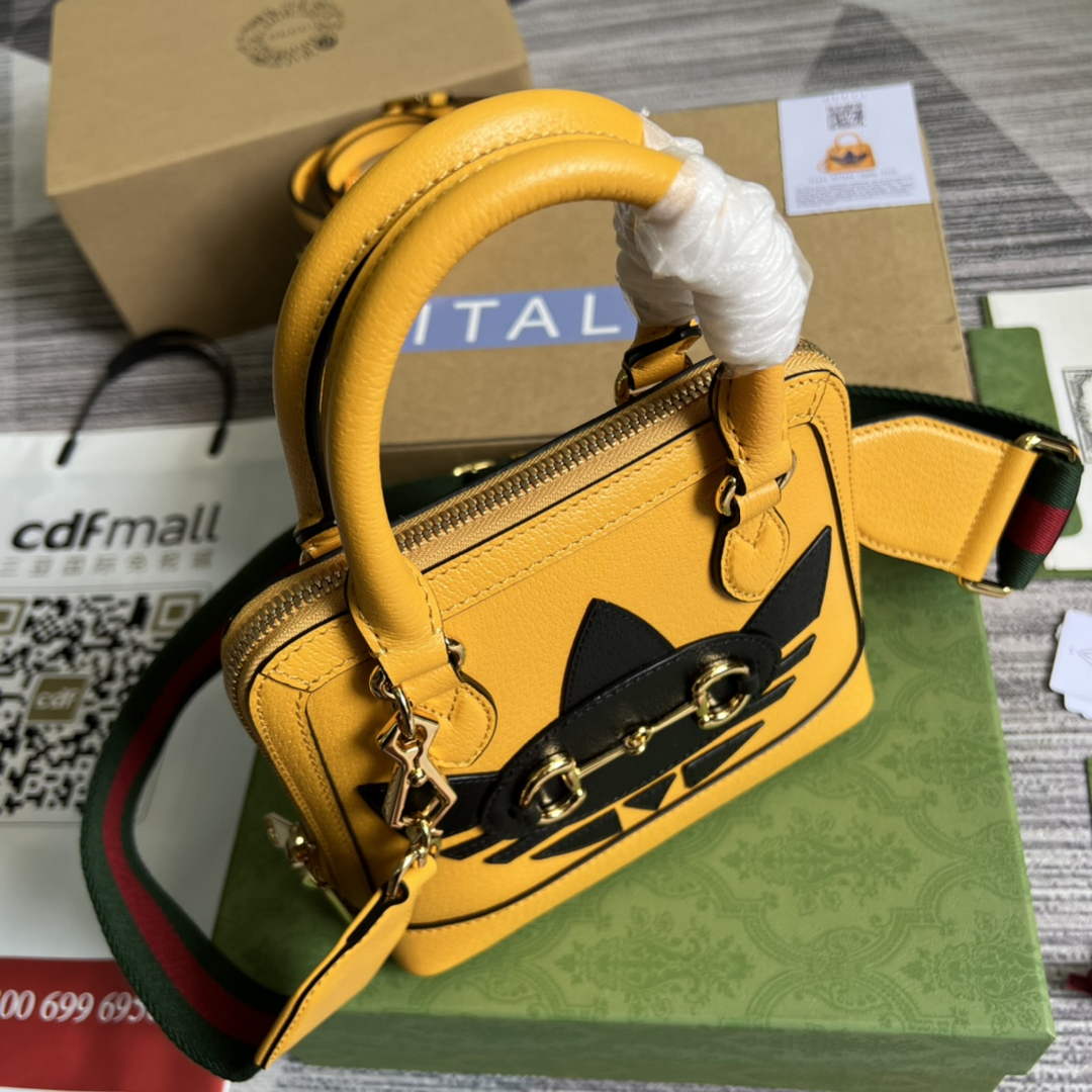 Adidas x Gucci 677212 Horsebit 1955 mini bag Yellow and black leather | adidas x gucci 677212 horsebit 1955 mini bag 34
